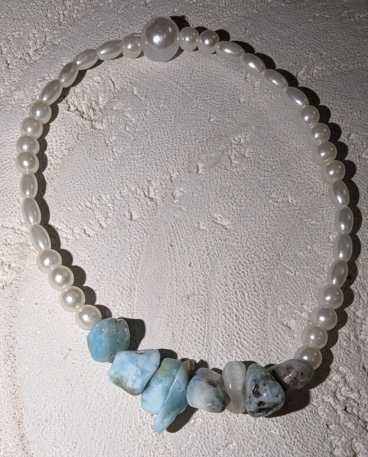 Semi precious larimar and white pearl stretch bracelet