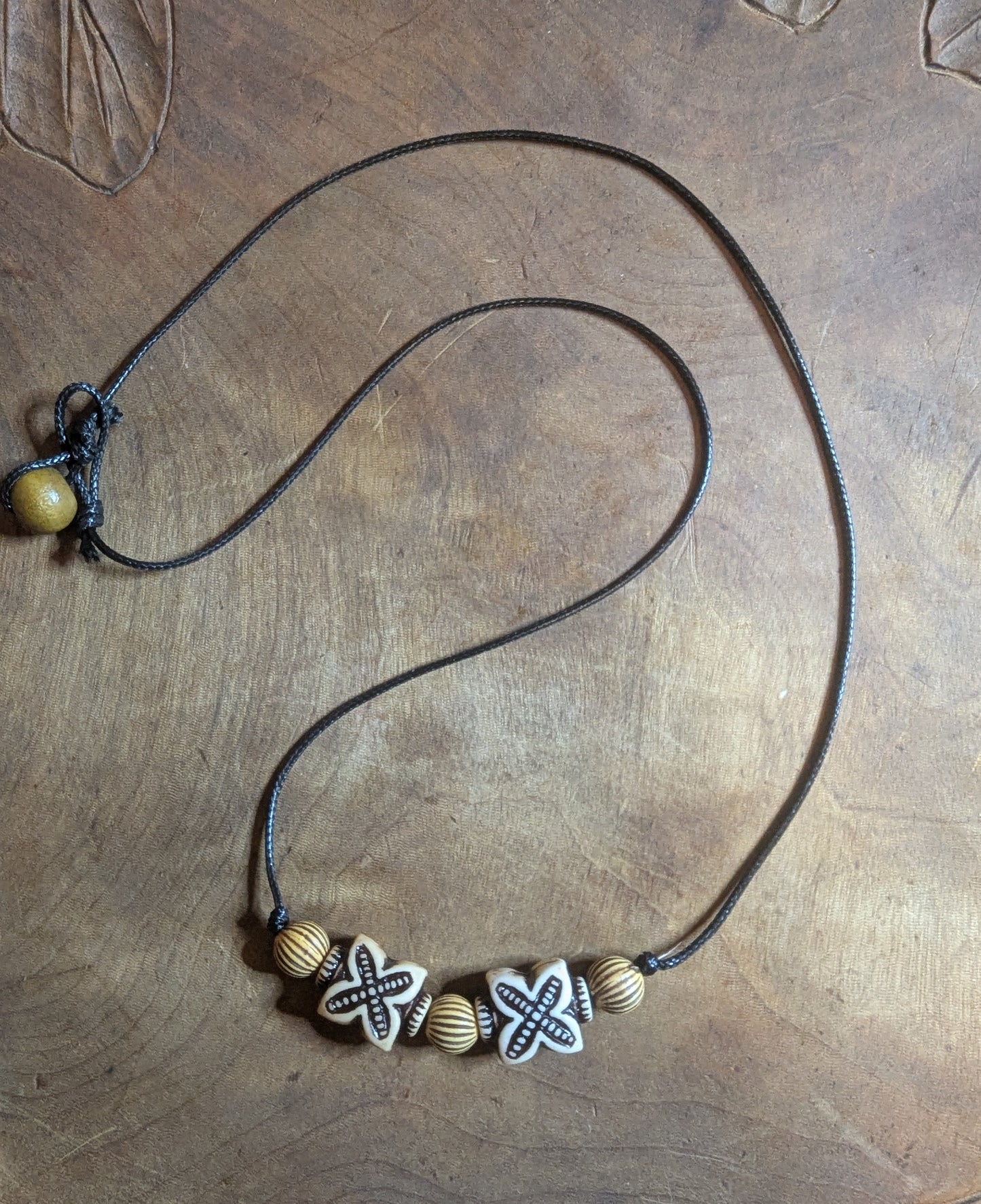 Necklace with butterfly beads 